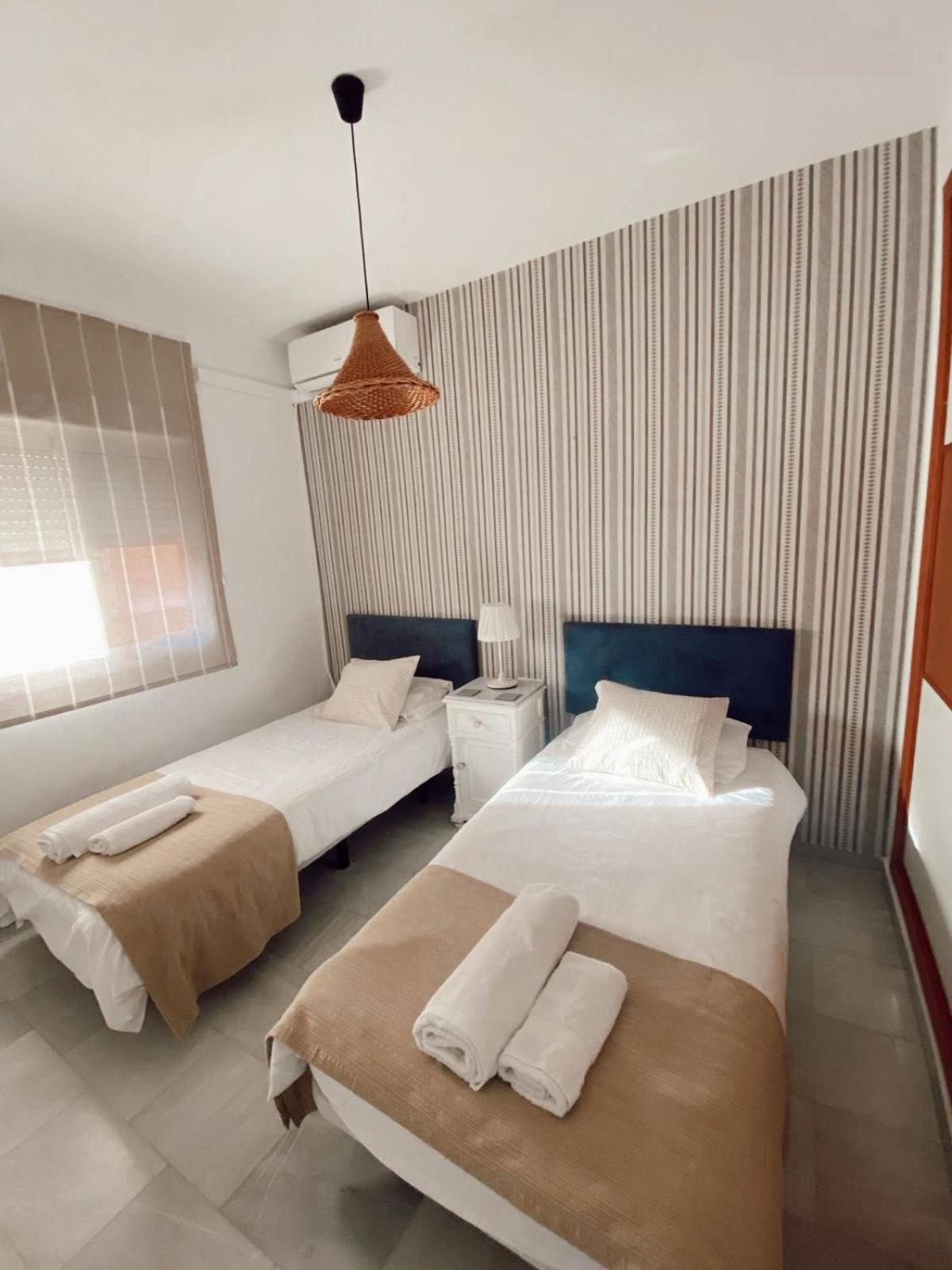 Apartamento Melina Arlu - Barrio La Victoria Málaga Exteriör bild